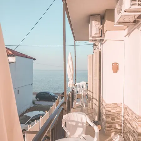 Maria Hotel *